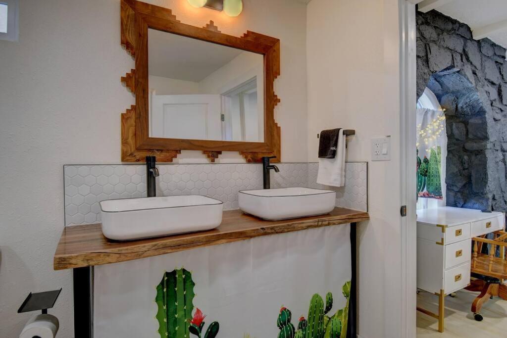 Prickly Pear At Cactus Flower-Hot Tub-Pet Friendly-No Pet Fees! Αλμπουκέρκι Εξωτερικό φωτογραφία